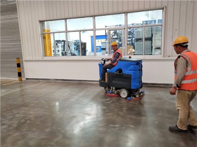 电动洗地机 电动洗地机